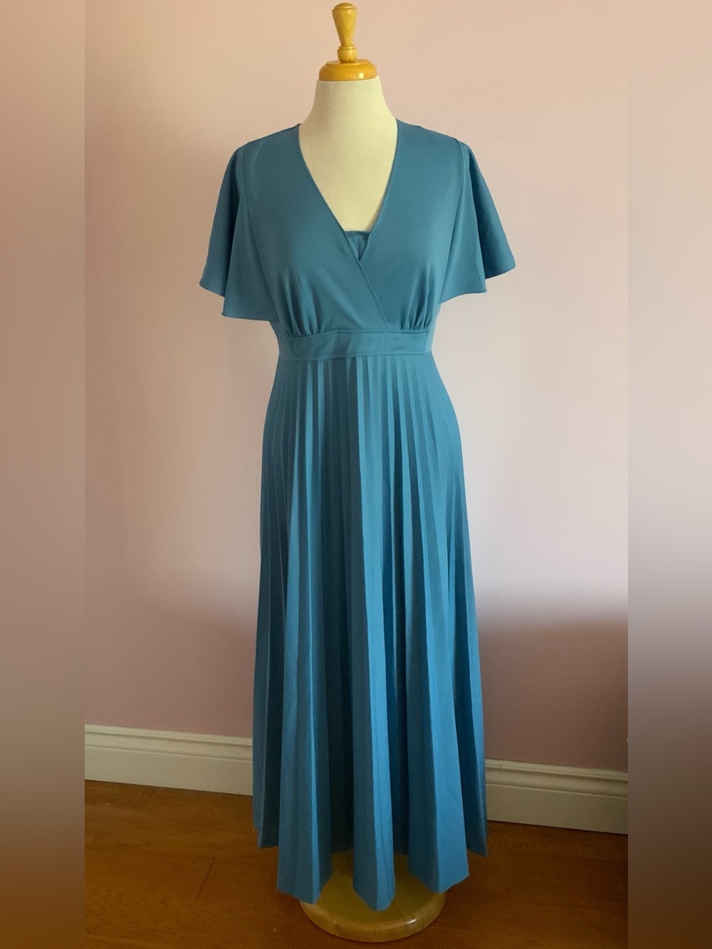 Vintage 70s Teal V-Neck Pleated Maxi Dress